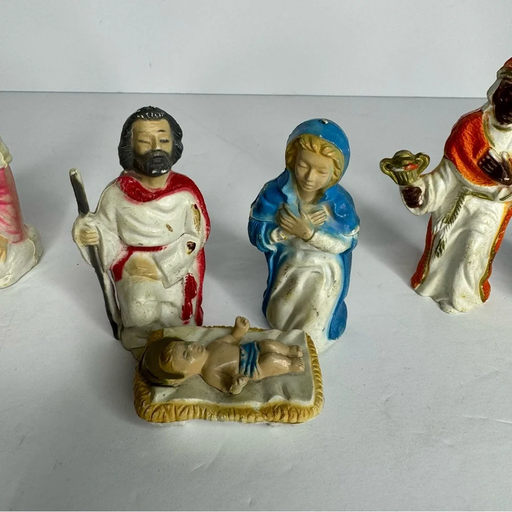 Vintage Miniature Blowmold 8 Piece Partial Nativity‎ Set Jesus Mary and Joseph
